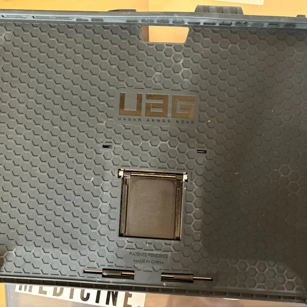 URBAN ARMOR GEAR UAG Microsoft Surface 7/6/5/4 Rugged Black Aluminum Drop Tested